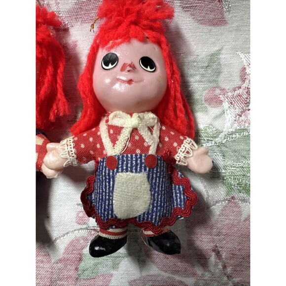 Vtg Raggedy Ann & Andy Style Set Of 2 Rag Doll Ornaments Japan Plastic Yarn Doll - Picture 6 of 8
